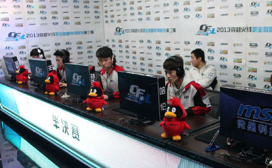 也确保了她 也确保了她