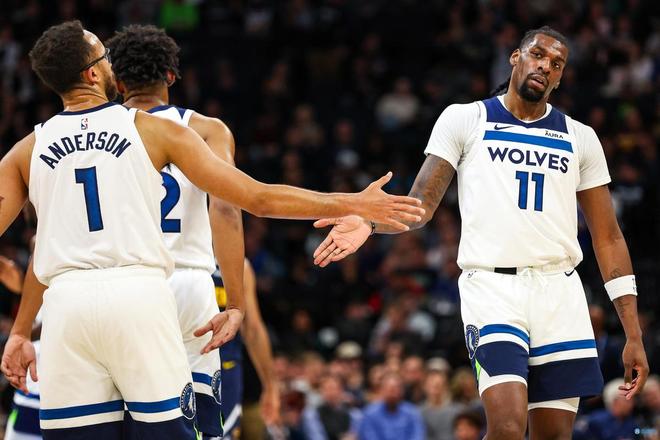 比尔与内线 比尔与内线